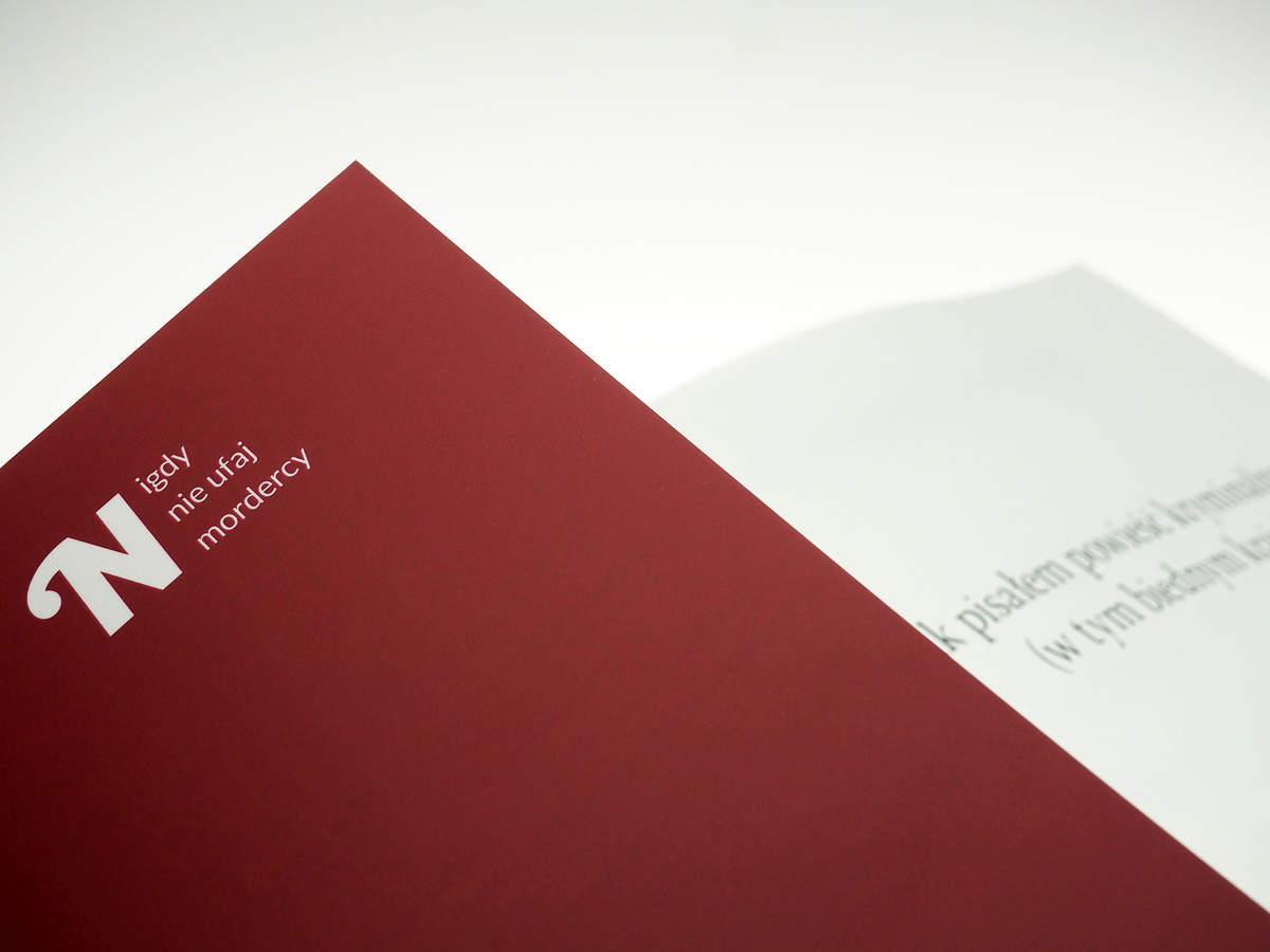 Jak pisałem powieść kryminalną (w tym biednym kraju)