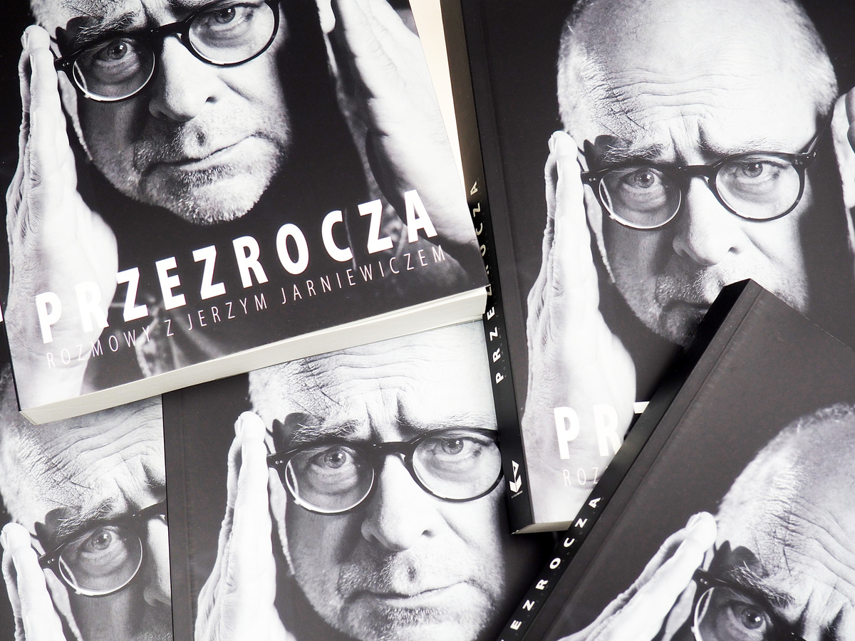 Przezrocza. Rozmowy z Jerzym Jarniewiczem 