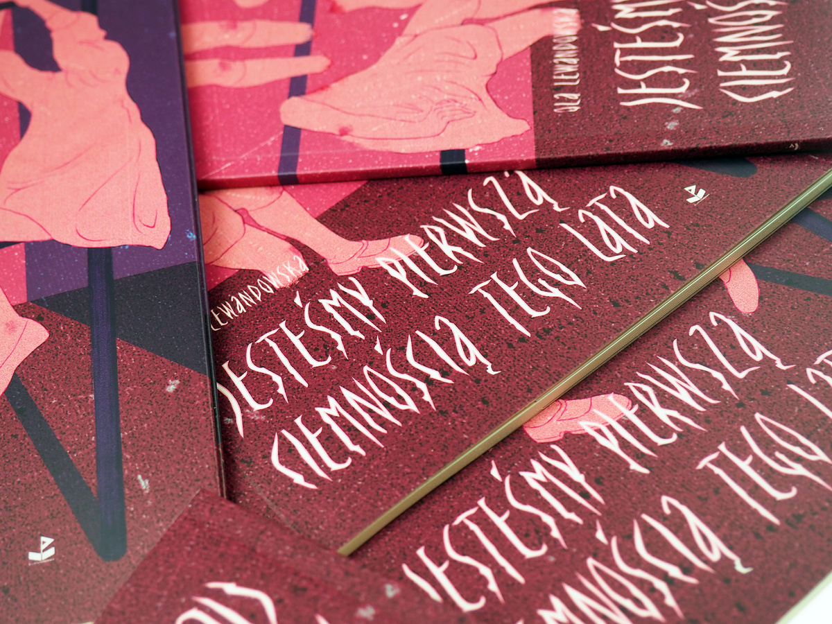 Jesteśmy pierwszą ciemnością tego lata