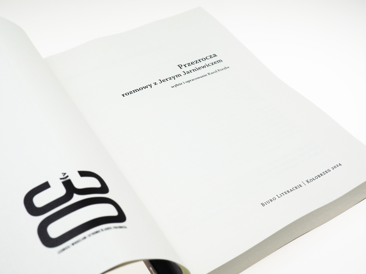 Przezrocza. Rozmowy z Jerzym Jarniewiczem