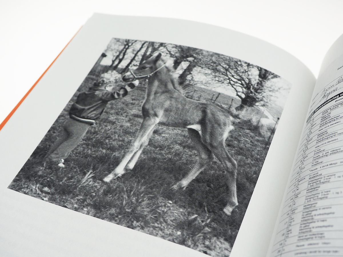 Skóra jest elastyczną powłoką, która otacza całe ciało