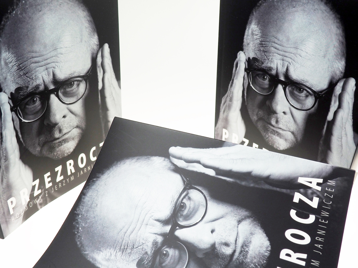 Przezrocza. Rozmowy z Jerzym Jarniewiczem