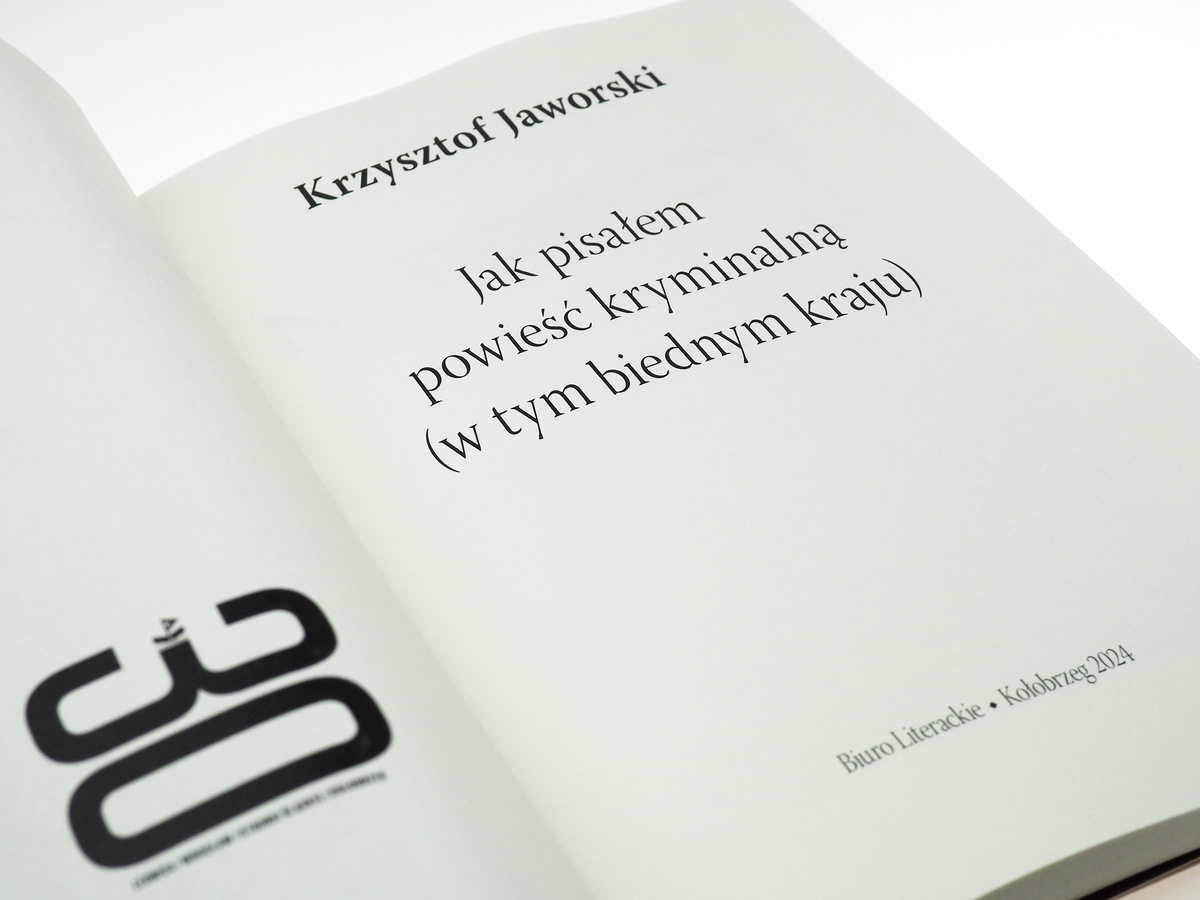 Jak pisałem powieść kryminalną (w tym biednym kraju)
