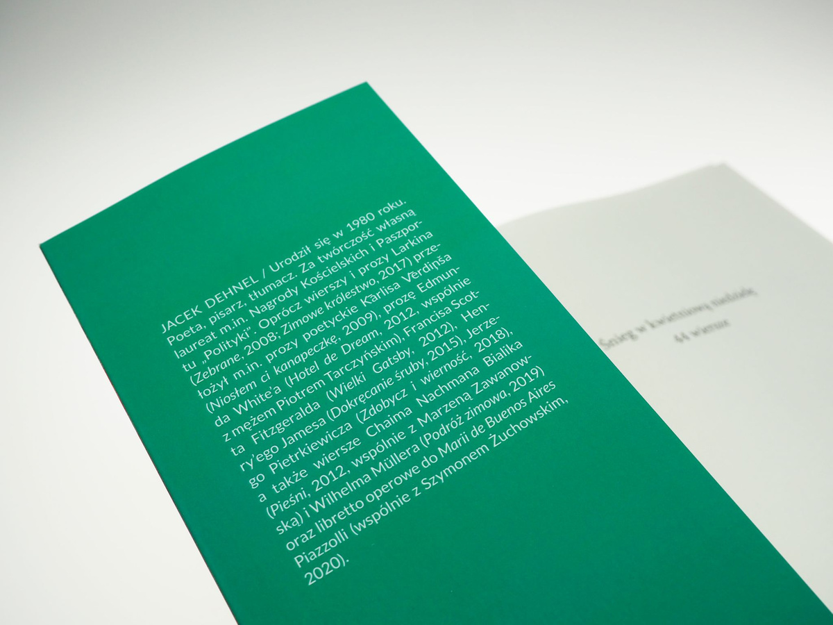 Śnieg w kwietniową niedzielę. 44 wiersze